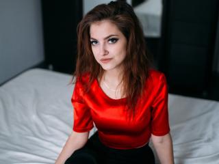 WiriaFlower - Live chat x with this amber hair 18+ teen woman 