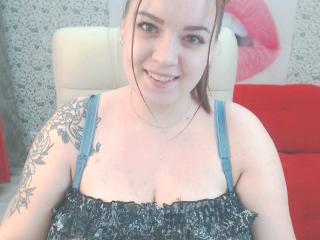 Ariannnaa - Chat exciting with this ordinary body shape Hot babe 