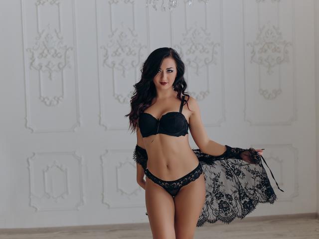 DanaDream - online show porn with a standard body Young and sexy lady 