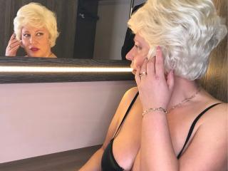 LydiaColes - Web cam sex with a massive breast Hot lady 