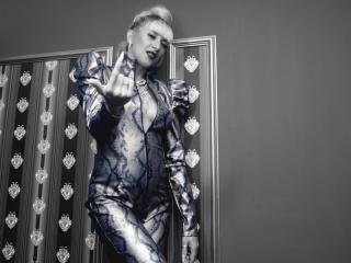 SwitchBlonde - Live sexe cam - 6186066