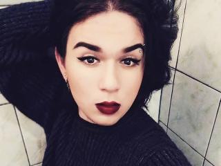 AhSadWolf - online chat hot with this average hooter Transsexual 