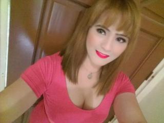 MegaDickyMistressTs - Video chat x with a Ladyboy with big bosoms 