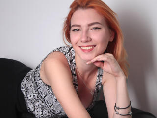 VasilisaFire - Webcam live sex with this European Sexy babes 