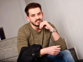 ArthurVanWild - Live sex cam - 6208441