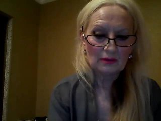 CarlyTreat - chat online hard with this gaunt Lady over 35 