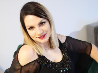 DirtyClaire - Web cam sexy with this sandy hair Young and sexy lady 