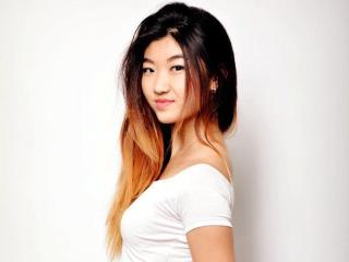 JillianL - Chat porn avec une Resplendissante jeune model typée asiatique  