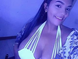 DevoraDora - Web cam porn with this chubby constitution Hot lady 