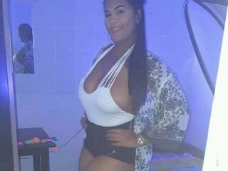 DevoraDora - Webcam live sex with this portly Hot lady 