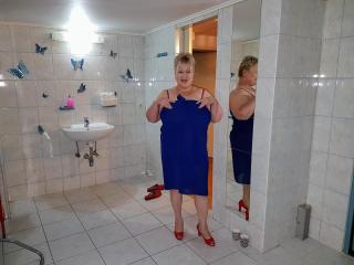 SamanthaCheis - Show live sex with this chubby constitution Sexy mother 