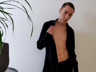 MaxAugust - Live sexe cam - 6254791