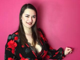 FlowerFiona - Cam hard with a chubby constitution 18+ teen woman 