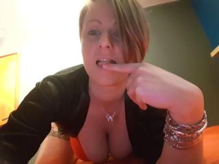 IsabelleLaCoquine - Live porn & sex cam - 6288535