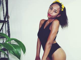 WhitneyAnnel - Live x with this black Hot babe 