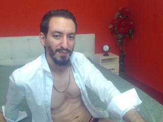 NaughtyXMind - Live chat sexy avec ce Couple Homme blanc  