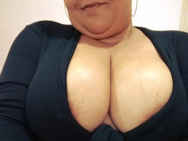 VennusBBW - Live porn &amp; sex cam - 6315300