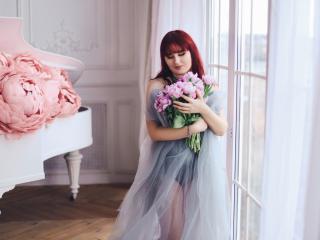 PatriciaPay - Chat nude with a European Hot babe 