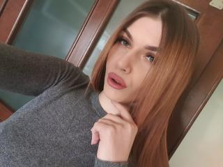 Iohana - Video chat hot with a European Young lady 