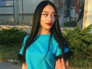 AngelaArturo - Chat cam x with a European Sexy girl 