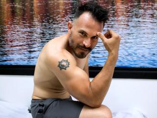 AustinDick - Webcam exciting with a latin Gays 