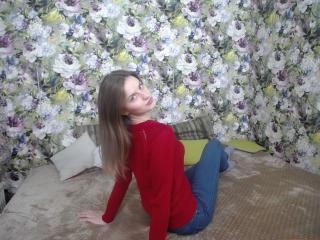 PaigeHill - Live cam sex with a auburn hair Young and sexy lady 