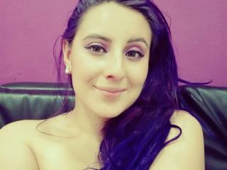 VioletLee - Webcam live hot with this latin american Lady 