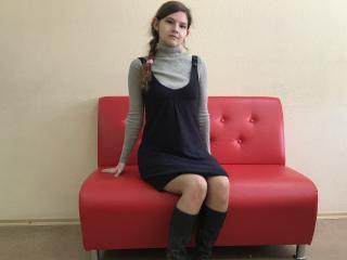 VarvaraBoom - Live cam xXx with this slim Young and sexy lady 