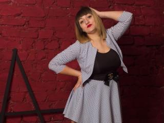 LucyHoney - Live Sex Cam - 6371230