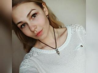 JollyJoy - Live cam xXx with this shaved intimate parts Young lady 