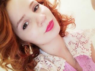PamelaGinger - Chat x with a shaved intimate parts Girl 