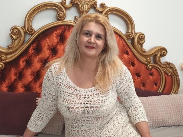 CoryMilf - Live porn &amp; sex cam - 6387295