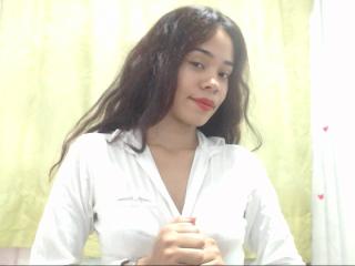 ViviSensual - online chat x with a vigorous body Sexy girl 