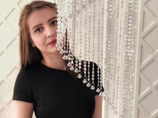 VladaCherry - Live cam hot with this auburn hair Sexy babes 