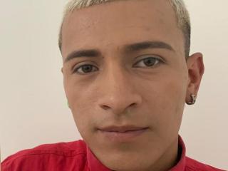 GemaBig - Chat cam sex with this latin Homosexual couple 