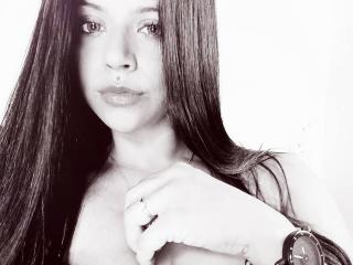 YayitaX - Chat cam sex with this latin Girl 