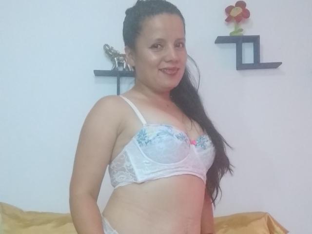 SofiTayloor - Sexe cam en vivo - 6402965