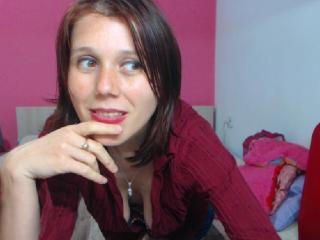 Cassy - Chat cam exciting with this standard build Young and sexy lady 
