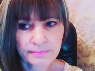 KatarinaDream - Webcam hard with a shaved pussy MILF 