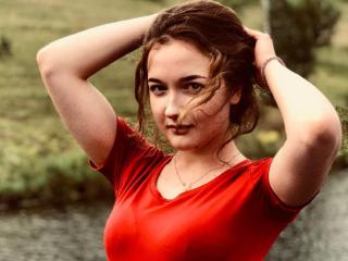 KaraLoveX - online chat x with this shaved pussy Young lady 