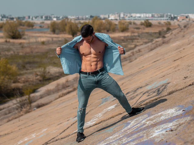 TravisHolden - Sexe cam en vivo - 6417710