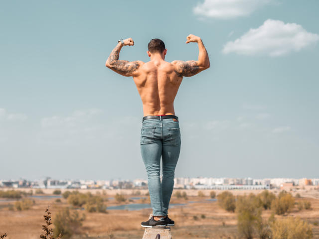 TravisHolden - ライブポルノ&amp;セックスカム - 6417765