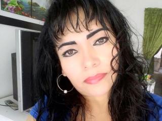 AnyPhillips - chat online x with a Mature 