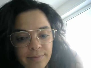 ItalianaTuttatua69 - Live chat porn with this Young and sexy lady 