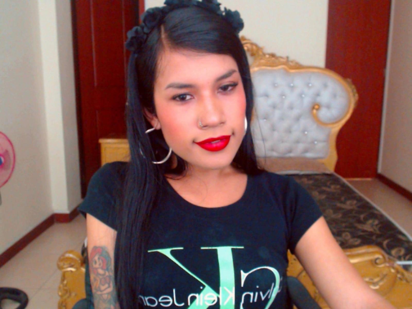 Ambersuckst - Sexe cam en vivo - 6430710