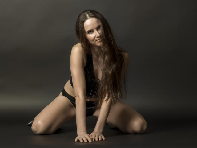 SkinnyLove - Élő pornó és szexkamera - 6435190