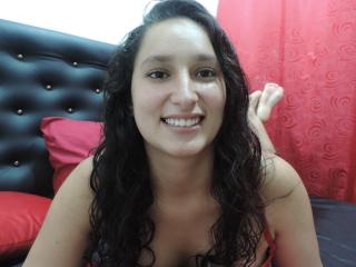 MeghanBrownie - Webcam sexy with this shaved sexual organ Young and sexy lady 