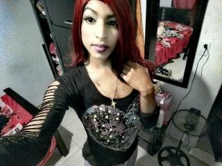 BlackMoonTS - online chat hot with this Transsexual 