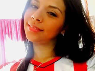 YayitaX - Webcam live hard with a latin american Sexy babes 