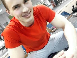 ZevsHaven - online show sex with a Gays with toned body 